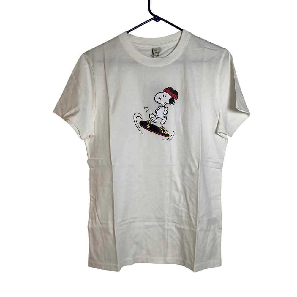 Cariuma + Peanuts Men's XS White Kick-Flip Skater Snoopy Graphic T-Shirt Q6-31